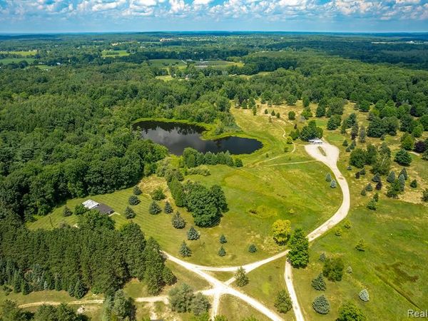 3479 Haines Road, Arcadia Twp, MI 48412