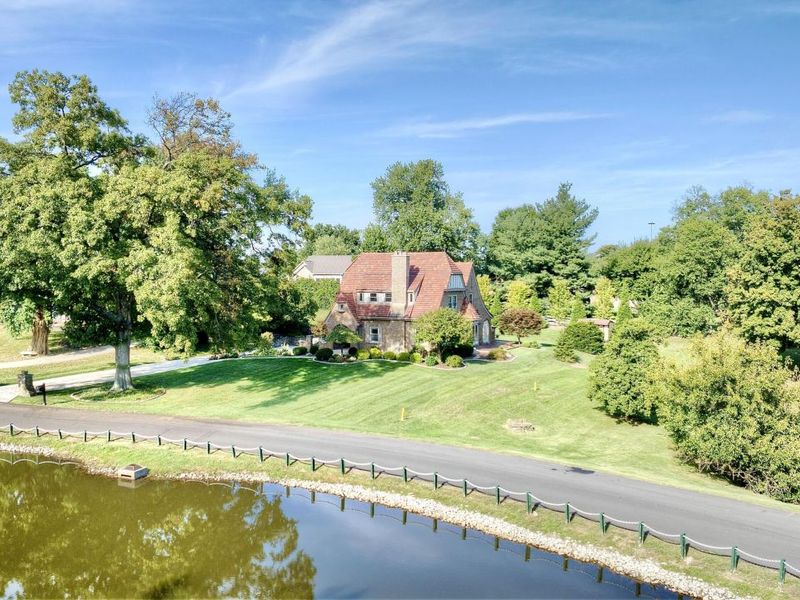 12 Rossmoyne Drive, Crestview Hills, KY 41017 Photo 16