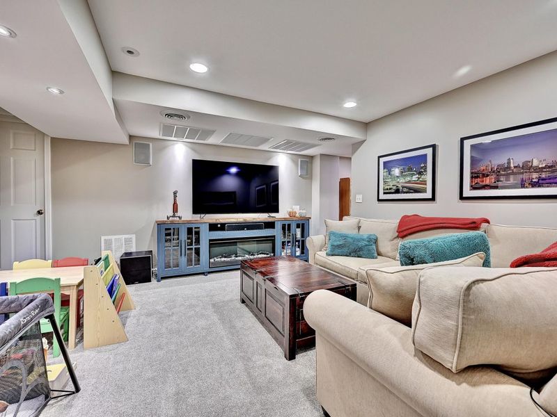 12 Rossmoyne Drive, Crestview Hills, KY 41017 Photo 46