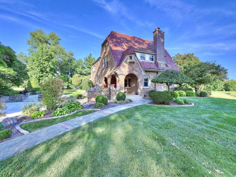 12 Rossmoyne Drive, Crestview Hills, KY 41017 Photo 5