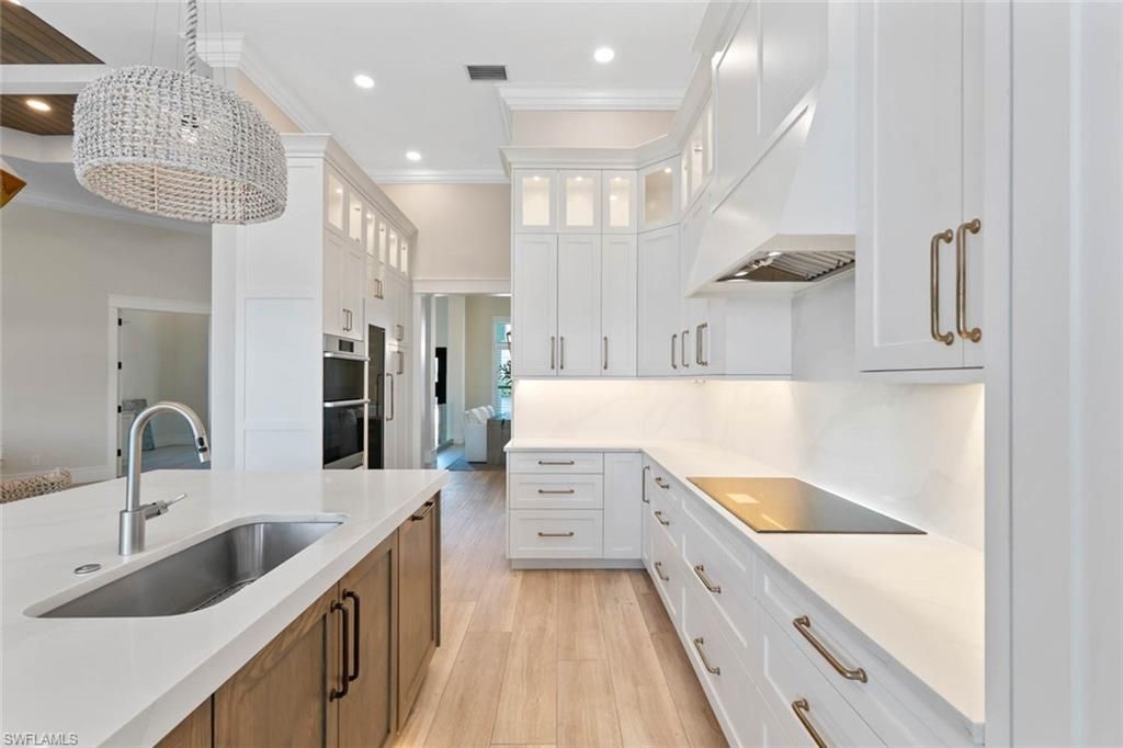 250 6th St W, Bonita Springs, FL 34134 Photo
