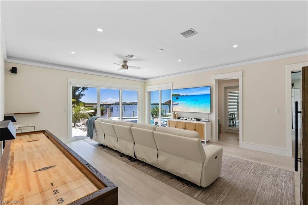 250 6th St, Bonita Springs, FL 34134 Photo