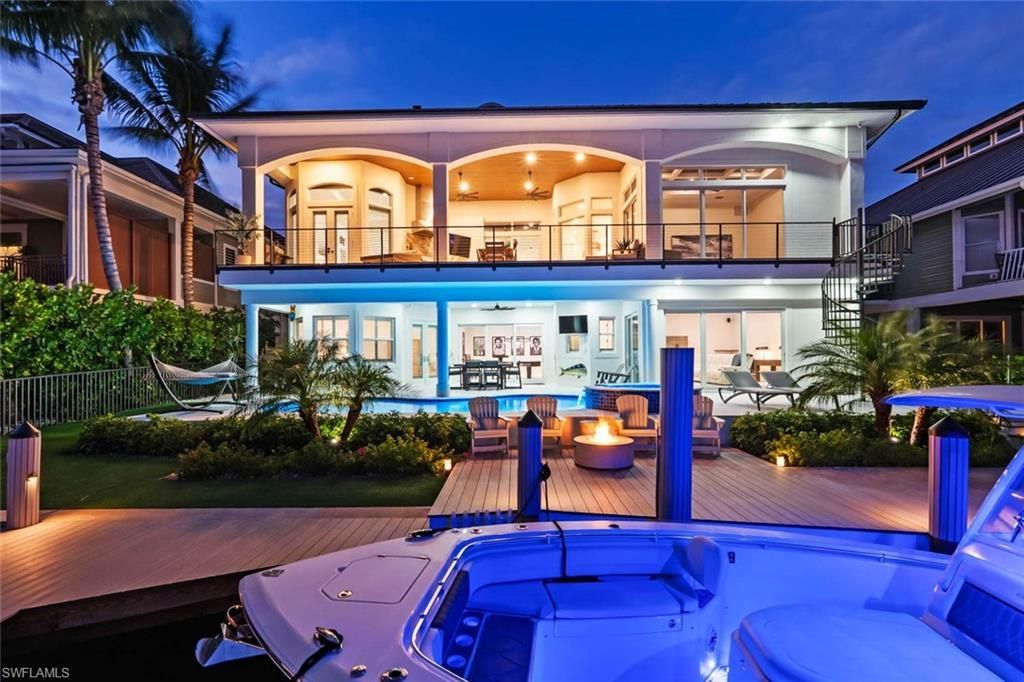 250 6th St, Bonita Springs, FL 34134 Photo