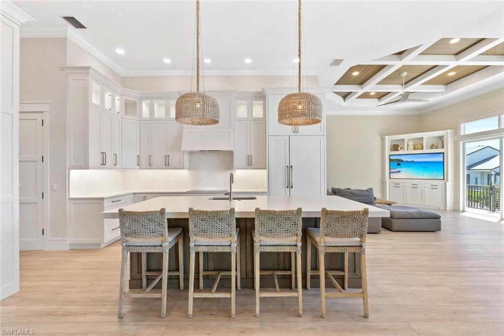 250 6th St, Bonita Springs, FL 34134 Photo