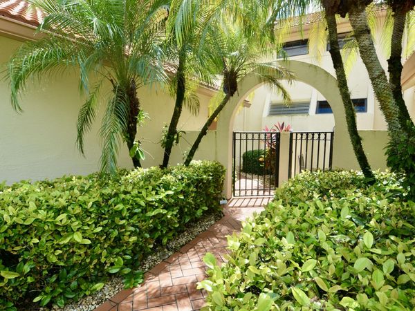 8336 Waterline Drive, Unit 201, Boynton Beach, FL 33472
