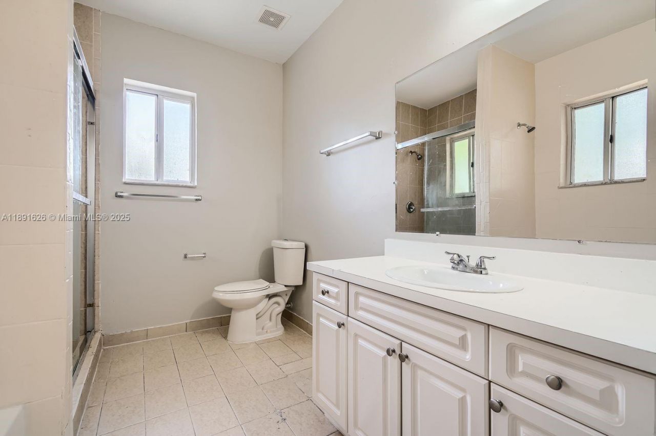 1107 NE 41st Ave, Homestead, FL 33033 Photo