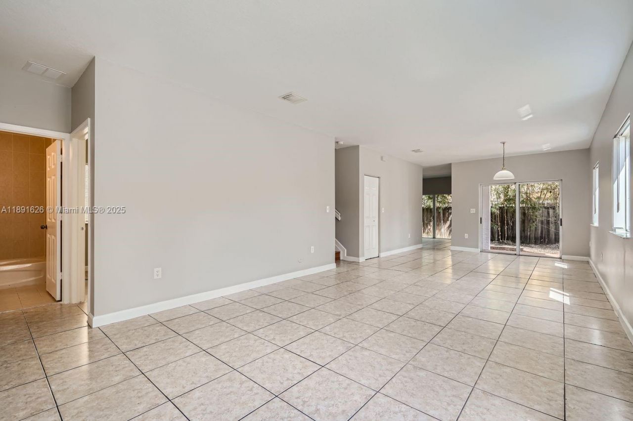 1107 NE 41st Ave, Homestead, FL 33033 Photo