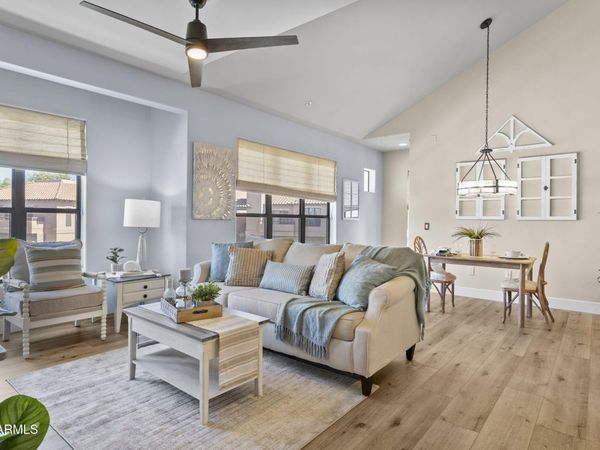 20660 N 40TH Street, Unit 2016, Phoenix, AZ 85050