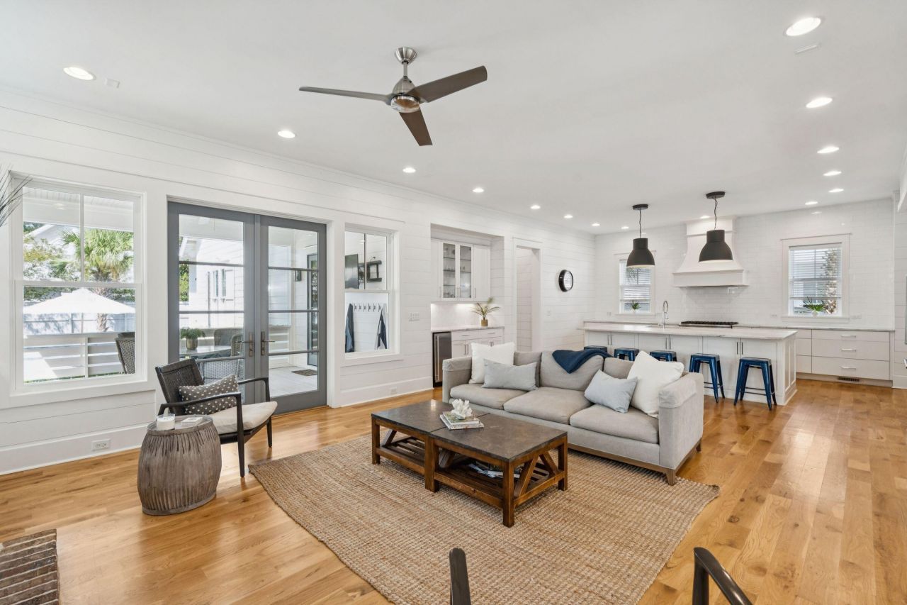 101 Ellis Street Photo 19