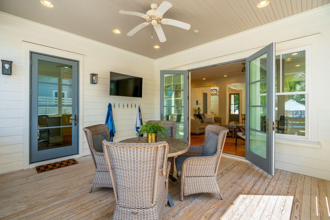 101 Ellis Street Photo 21