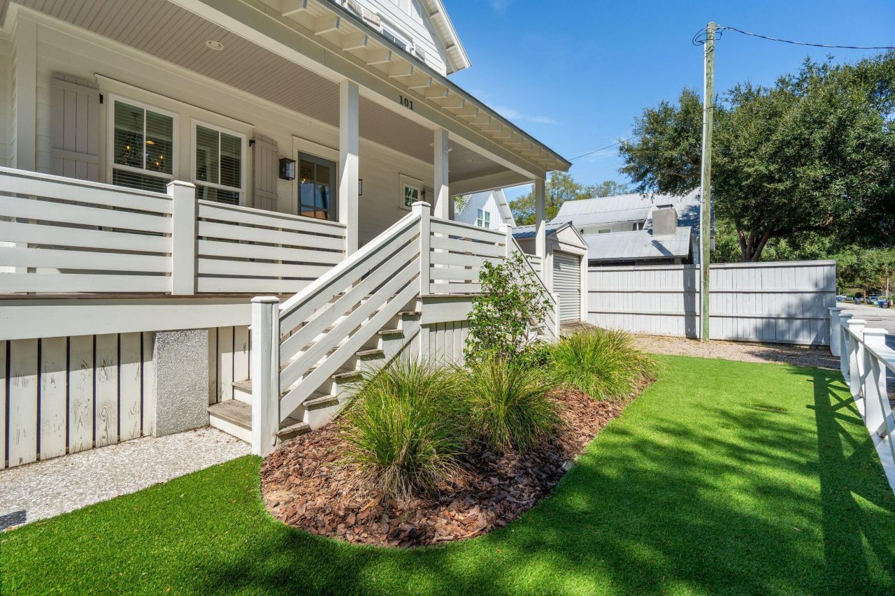 101 Ellis Street Photo 3