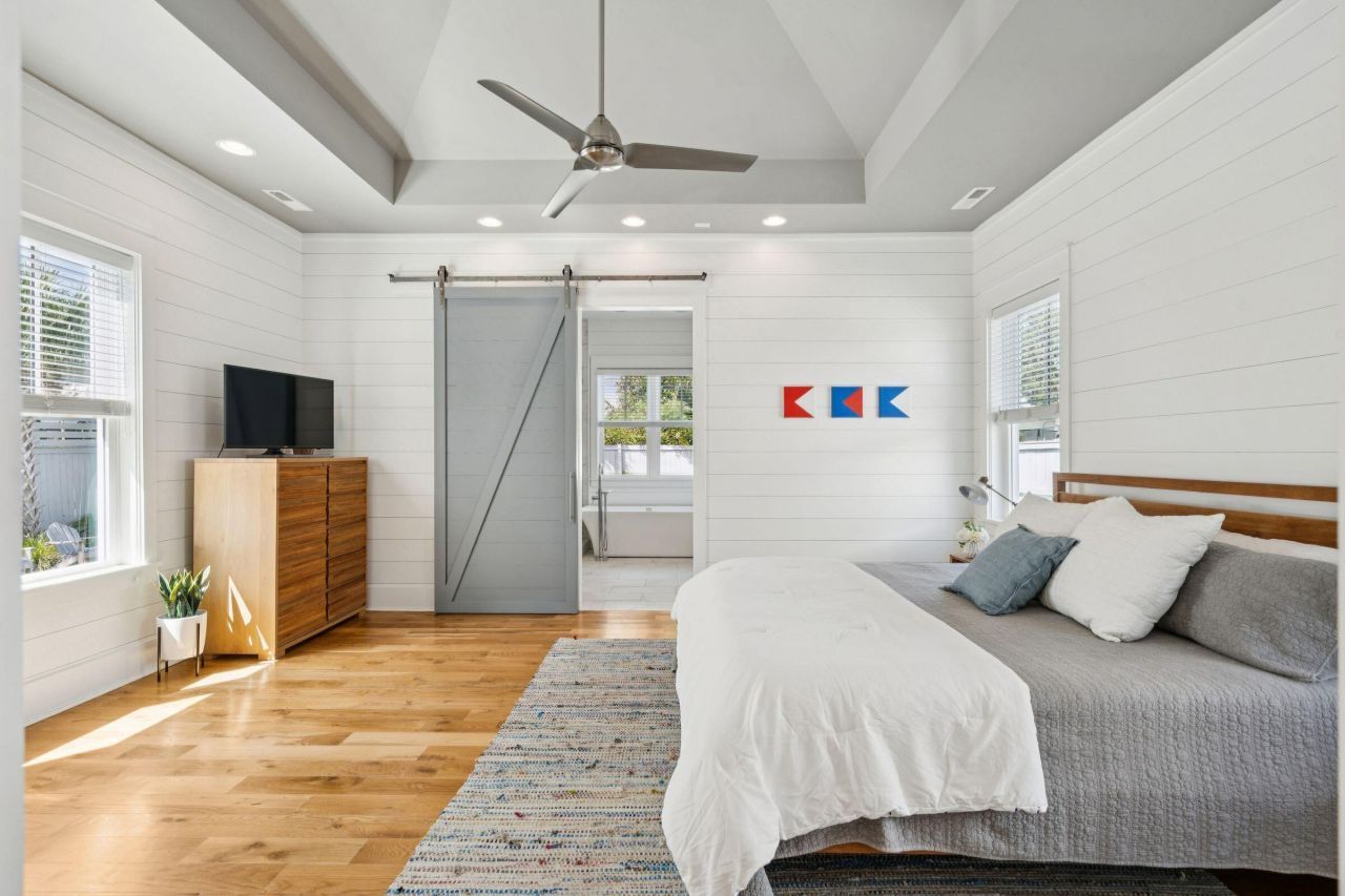 101 Ellis Street Photo 37