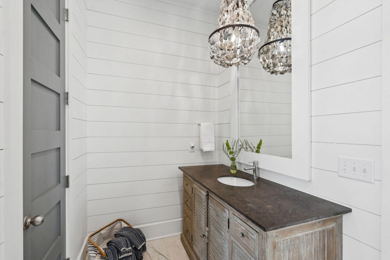 101 Ellis Street Photo 46