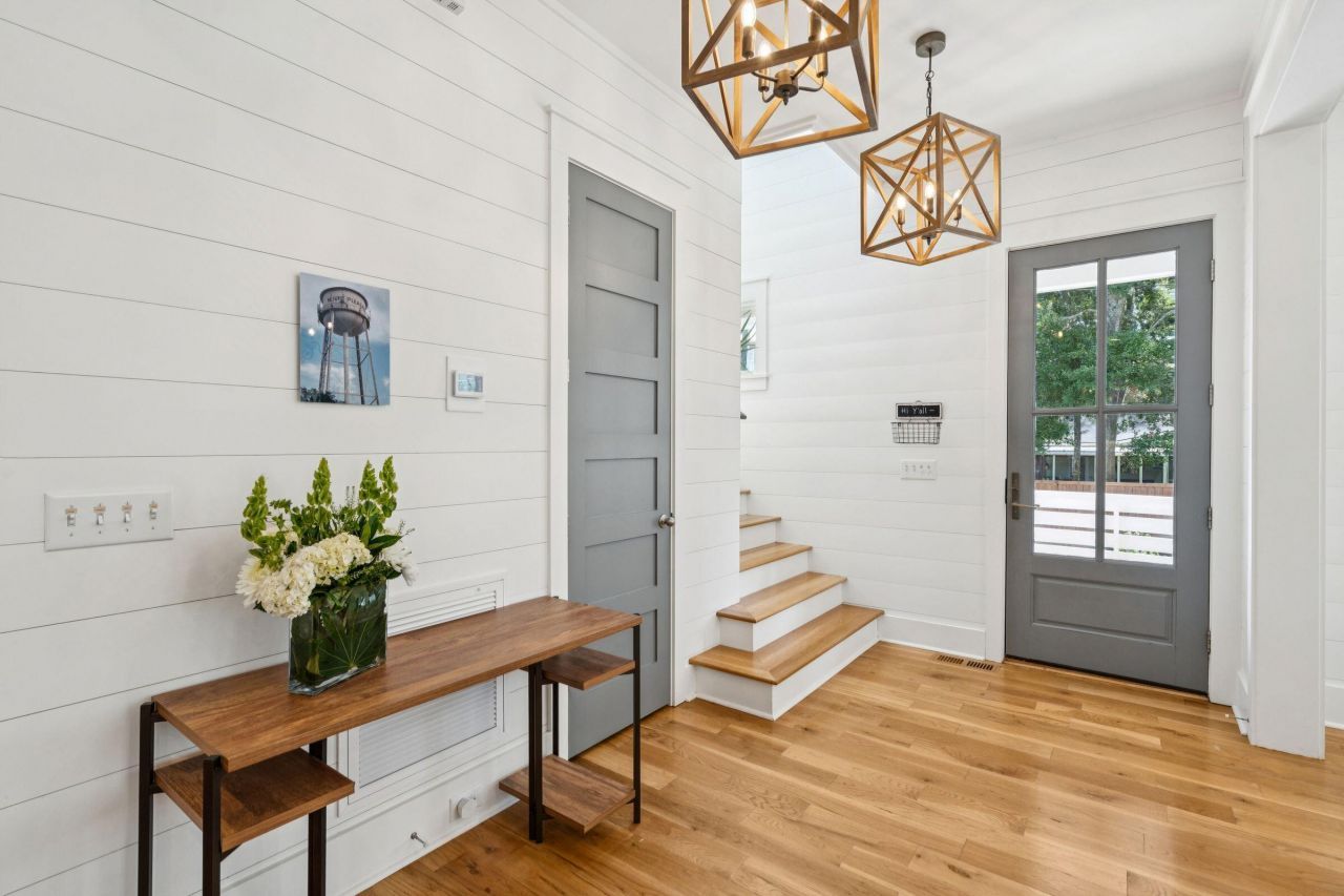 101 Ellis Street Photo 8