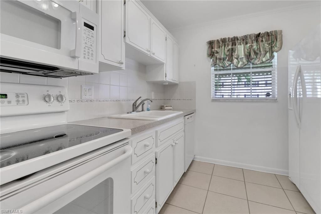7032 Cedarhurst Dr, Fort Myers, FL 33919 Photo