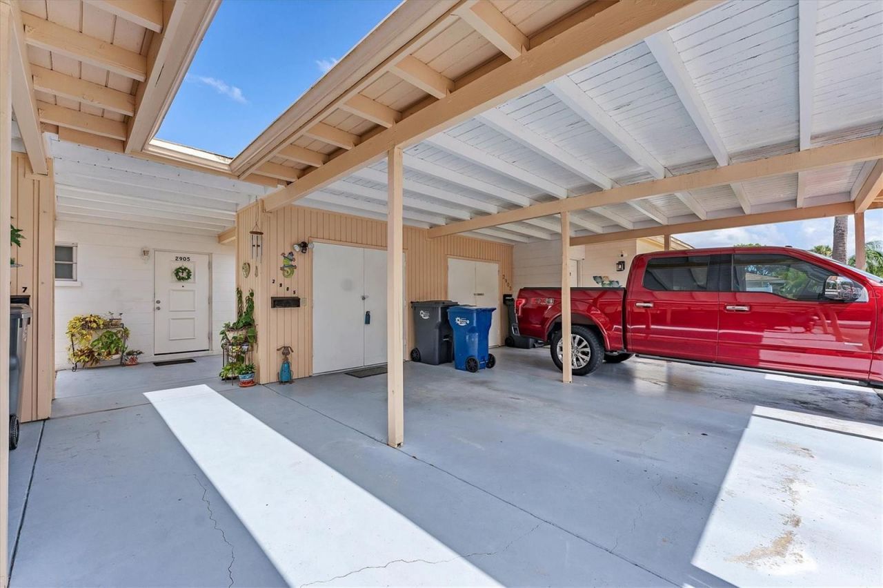 2905 51st Avenue W, Bradenton, FL 34207 Photo