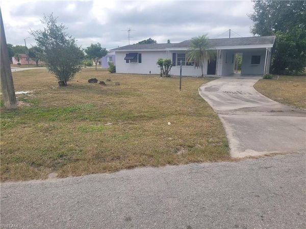 121 Andros ST, LEHIGH ACRES, FL 33936