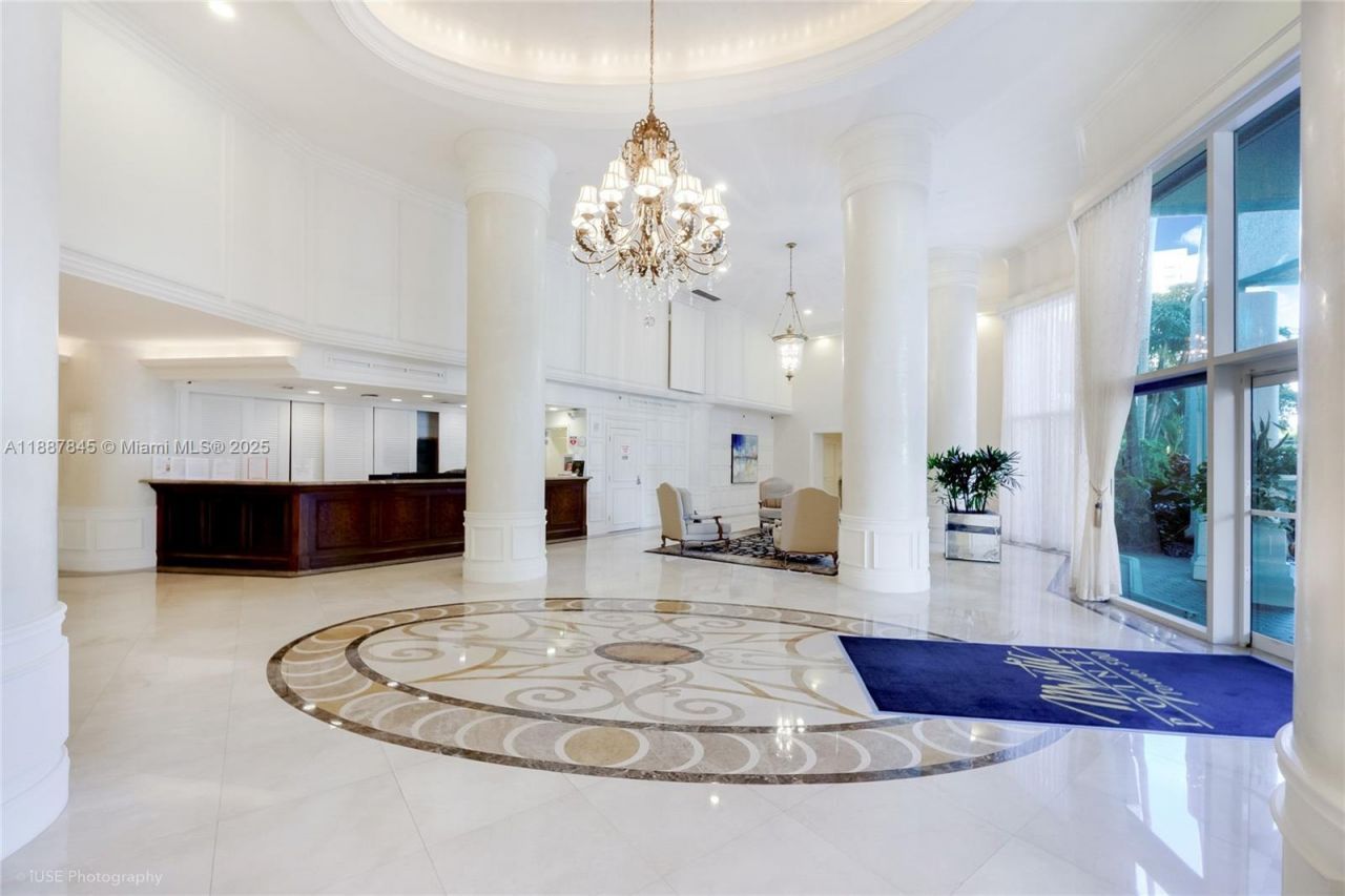 3530 Mystic Pointe Dr, Unit 101, Aventura, FL 33180 Photo