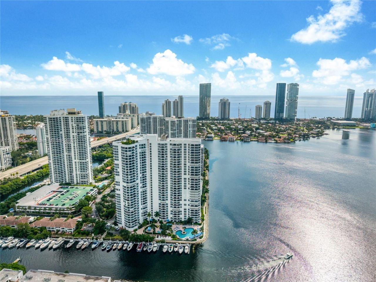 3530 Mystic Pointe Dr, Unit 101, Aventura, FL 33180 Photo