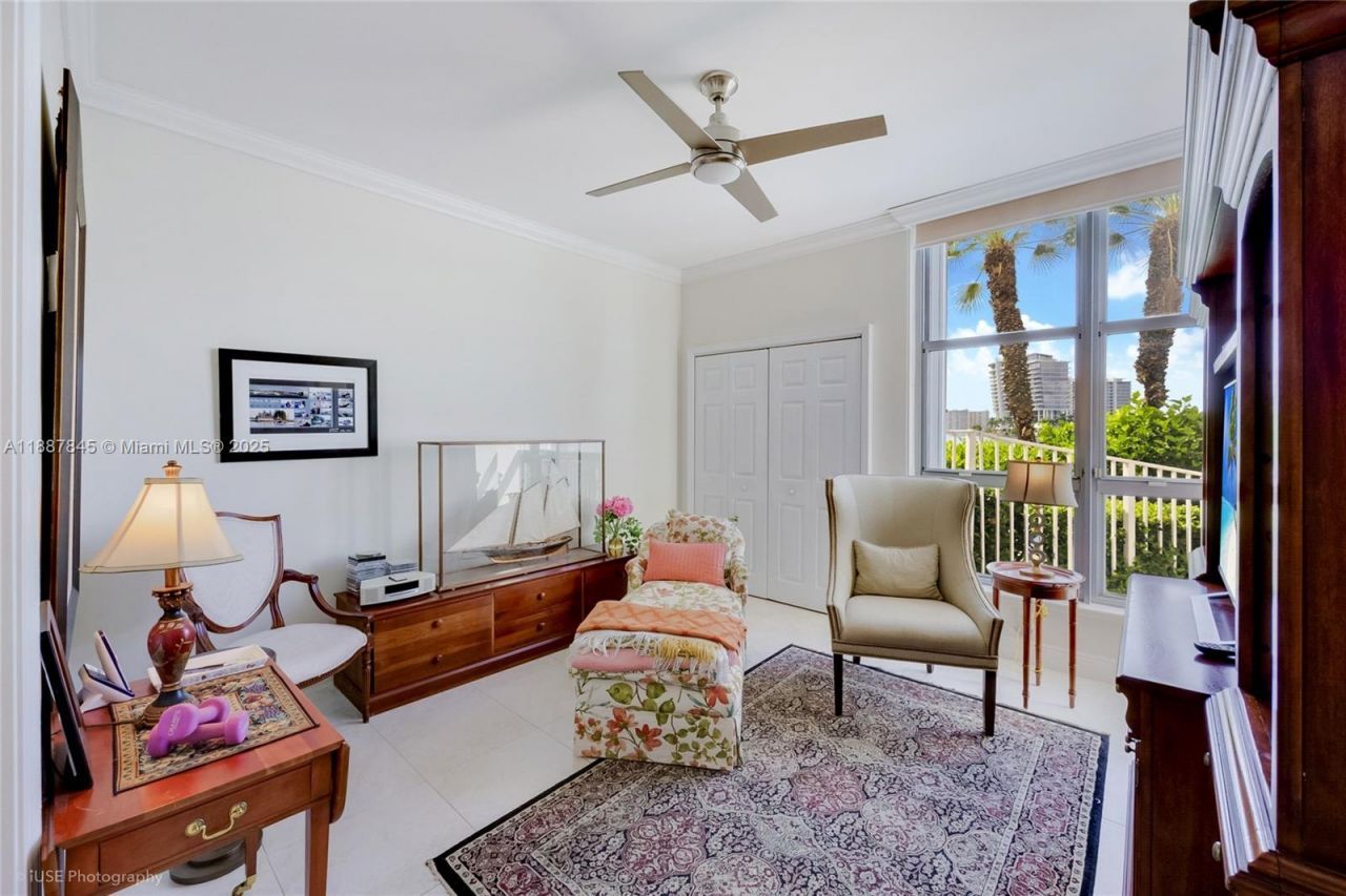 3530 Mystic Pointe Dr, Unit 101, Aventura, FL 33180 Photo