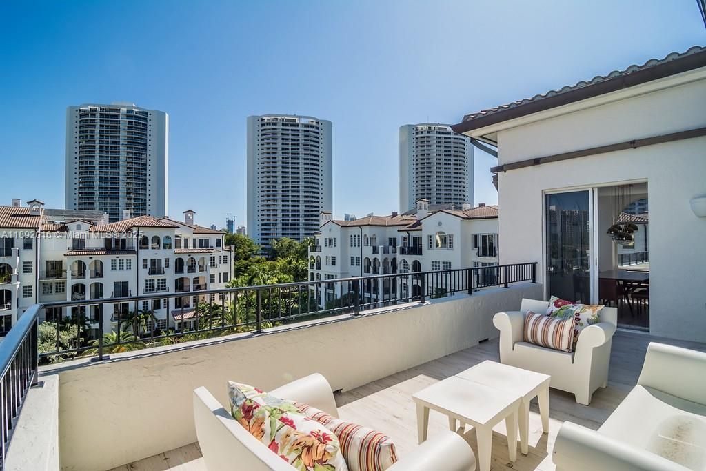 3500 Island Blvd, Unit DPH01, Aventura, FL 33160 Photo