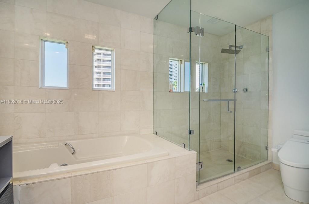 3500 Island Blvd, Unit DPH01, Aventura, FL 33160 Photo