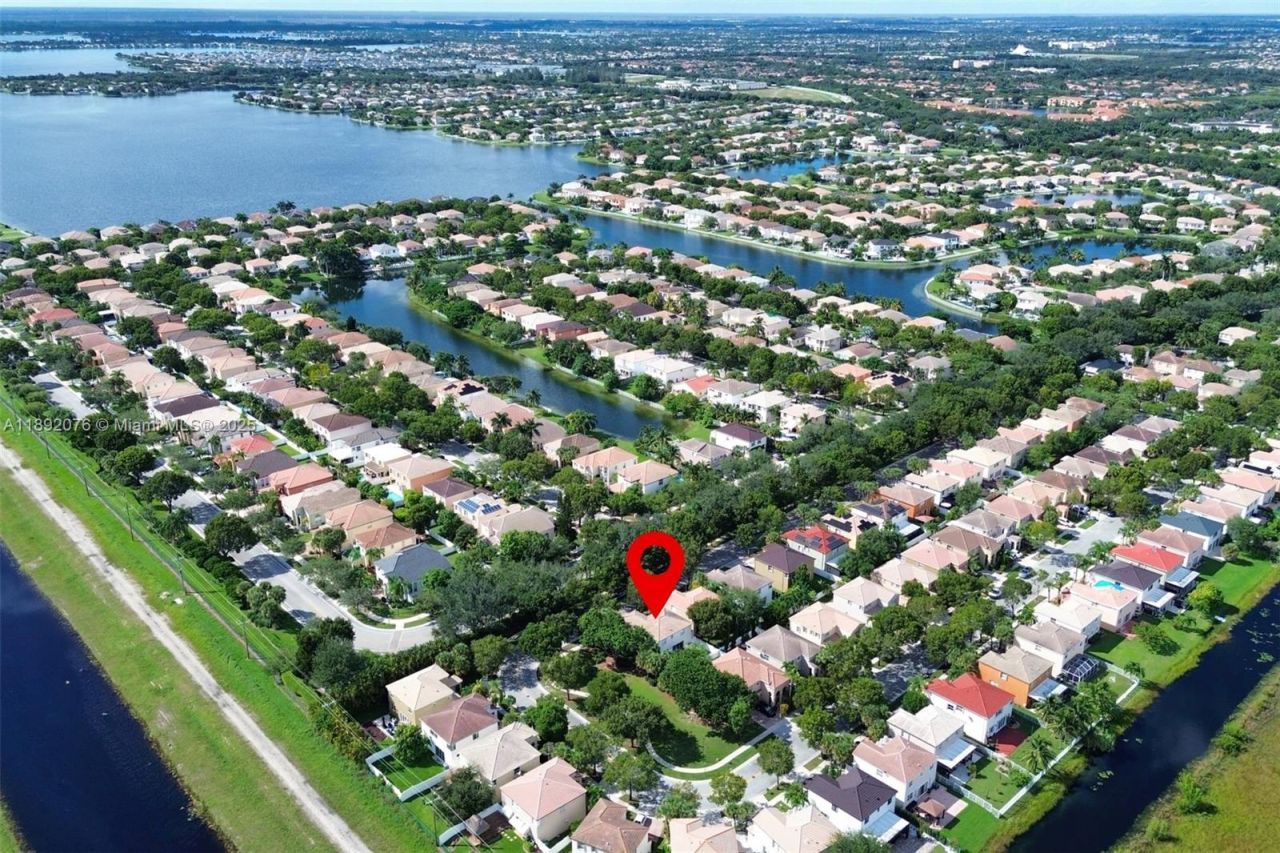 5395 SW 155th Way, Miramar, FL 33027 Photo