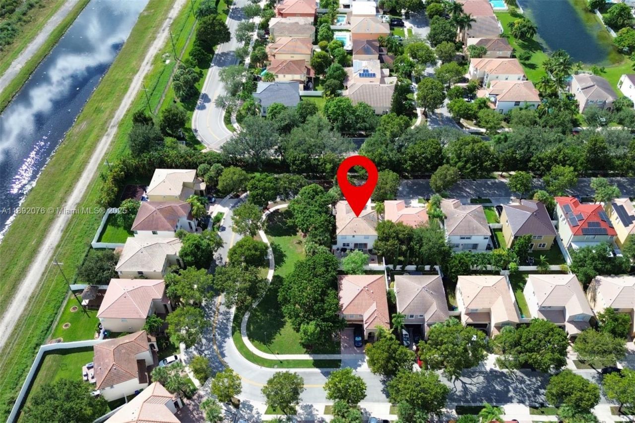 5395 SW 155th Way, Miramar, FL 33027 Photo