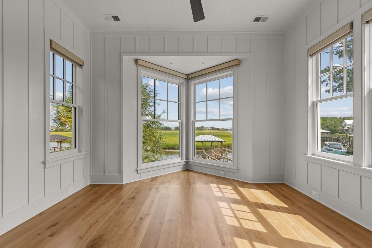 332 Bayley Road Photo 38