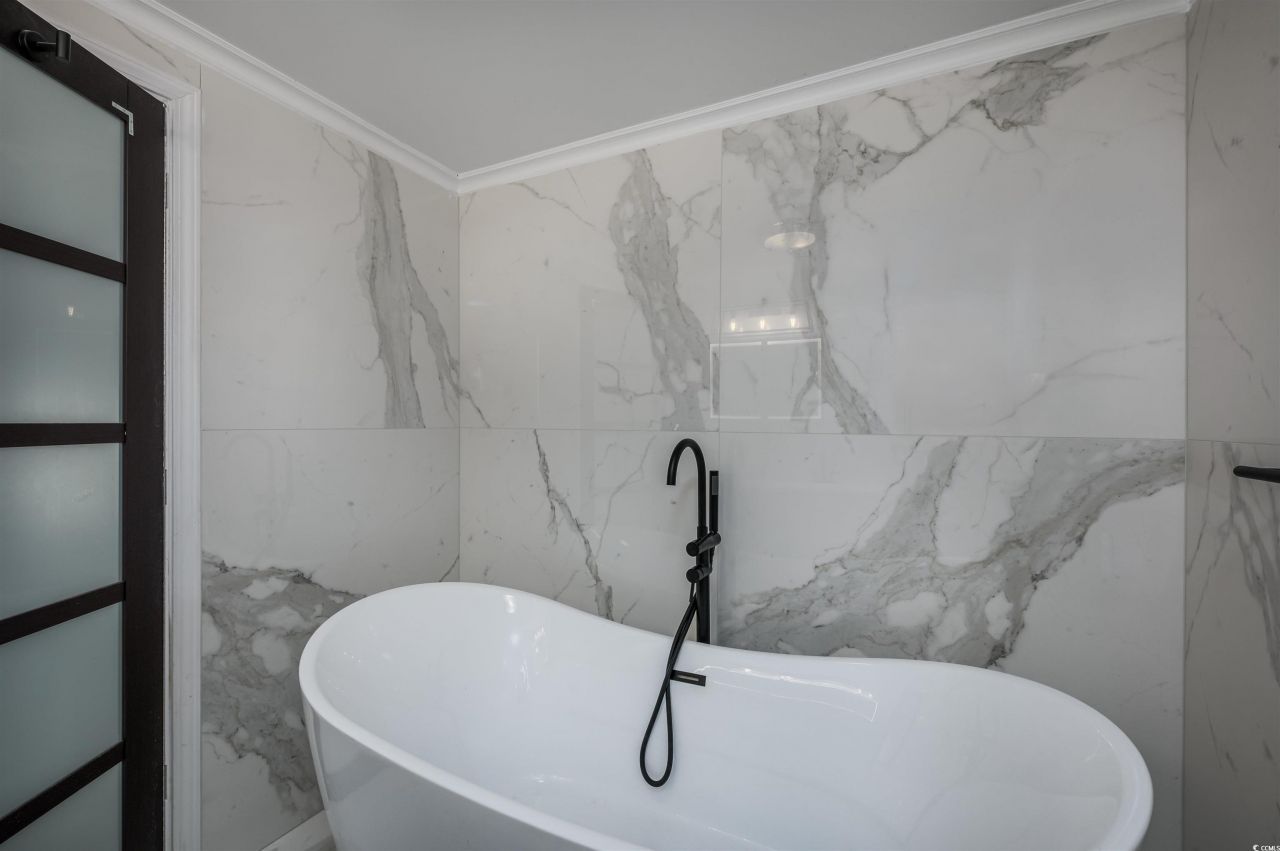 6135 Red Bluff Rd. Photo 15