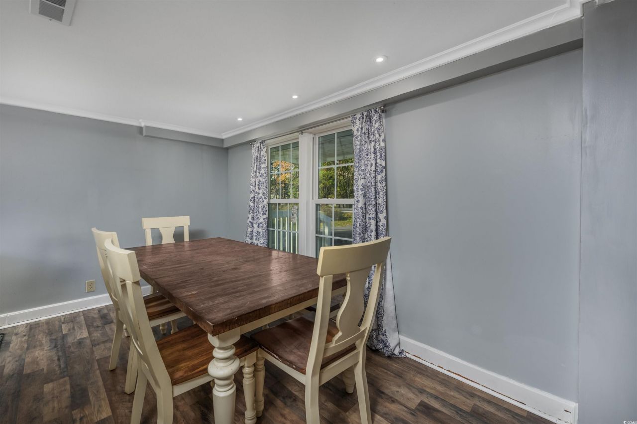 6135 Red Bluff Rd. Photo 8