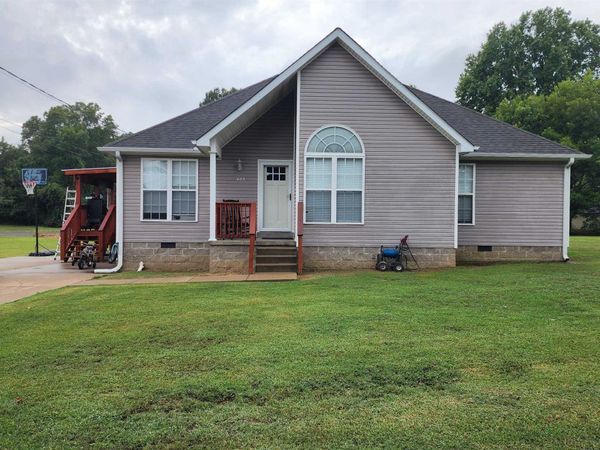 423 MARSHALL DR, Halls, TN 38040