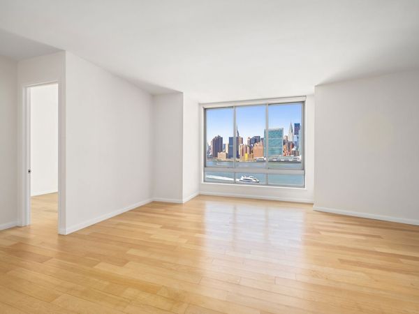 46-30 CENTER Boulevard, Unit 908, Queens, NY 11109