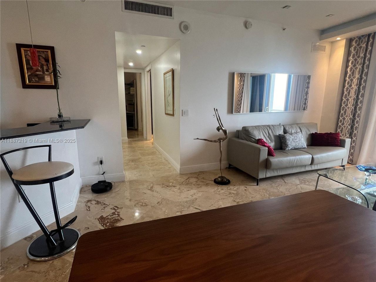 6917 Collins Ave, Unit PH09, Miami Beach, FL 33141 Photo