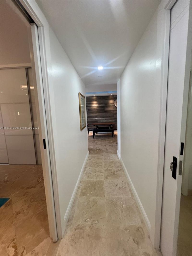 6917 Collins Ave, Unit PH09, Miami Beach, FL 33141 Photo