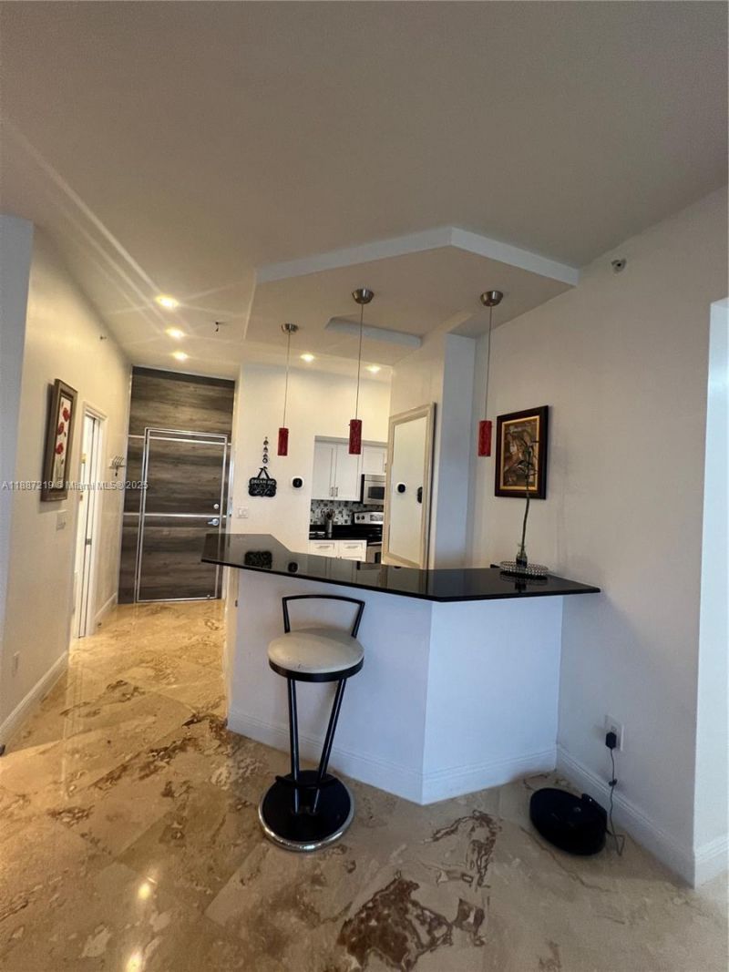 6917 Collins Ave, Unit PH09, Miami Beach, FL 33141 Photo