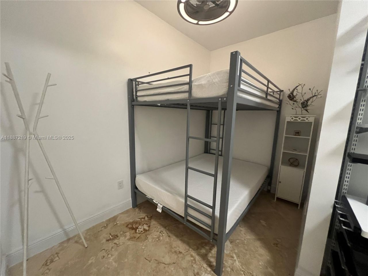 6917 Collins Ave, Unit PH09, Miami Beach, FL 33141 Photo