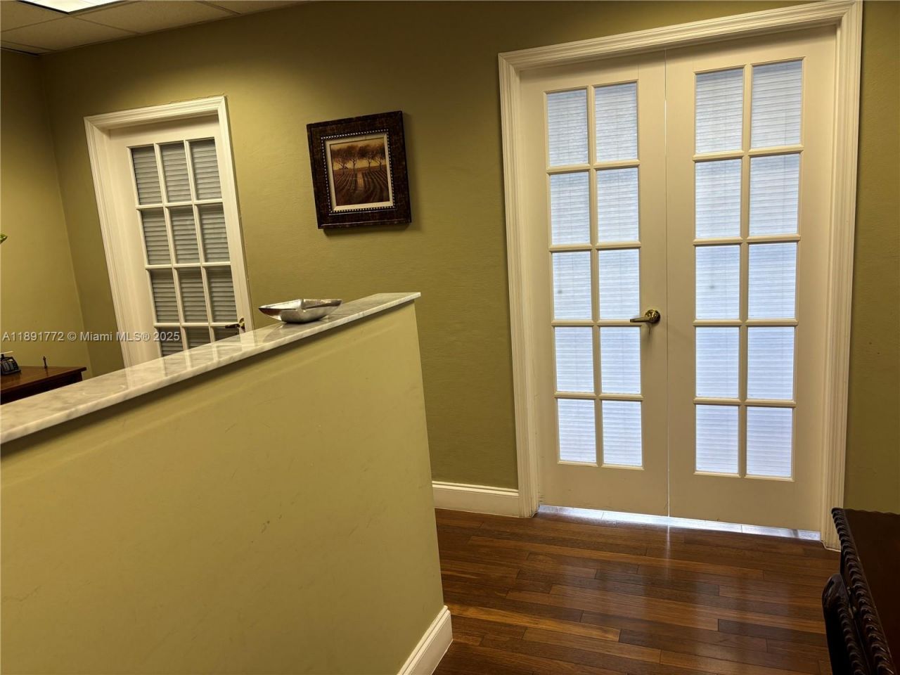 717 Ponce De Leon Blvd, Unit 328, Coral Gables, FL 33134 Photo