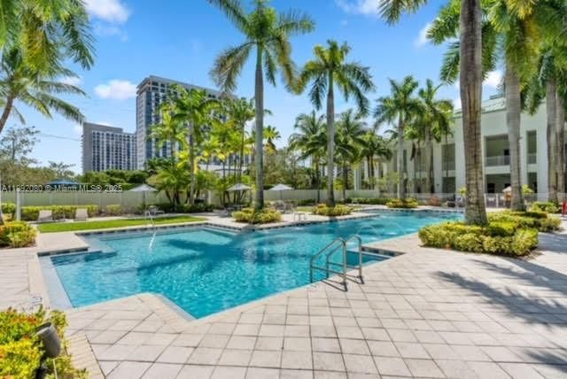 5300 NW 87th Ave, Unit 1008, Doral, FL 33178 Photo