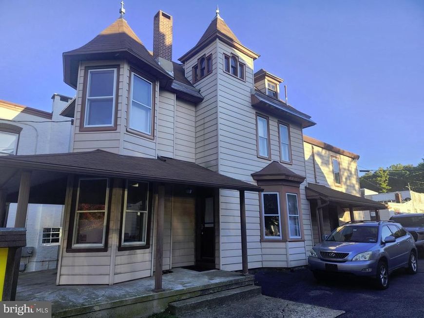 2228 Perkiomen Avenue, Reading, PA 19606 Main Photo