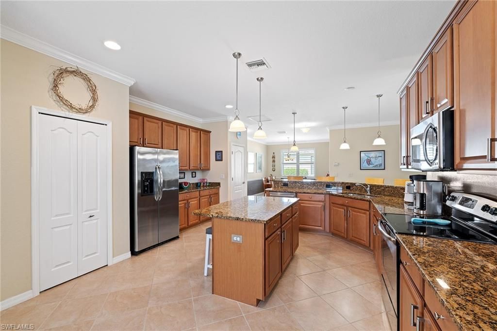 3837 Ruby Way, Naples, FL 34114 Photo