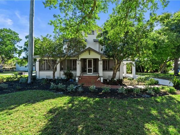 3235 Avocado DR, FORT MYERS, FL 33901