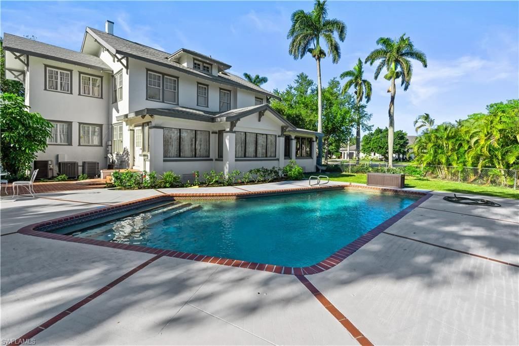 3235 Avocado Dr, Fort Myers, FL 33901 Photo