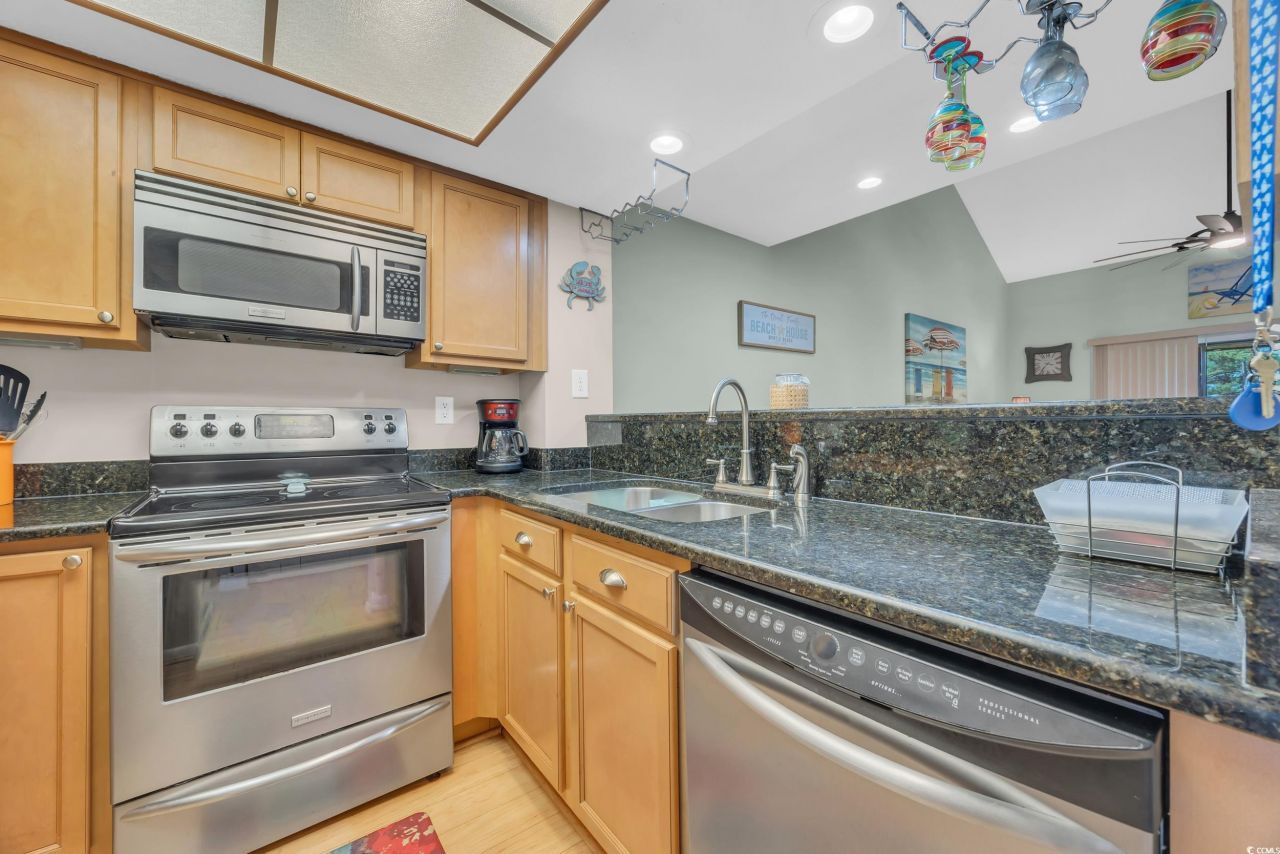 501 Maison Dr. Photo 7