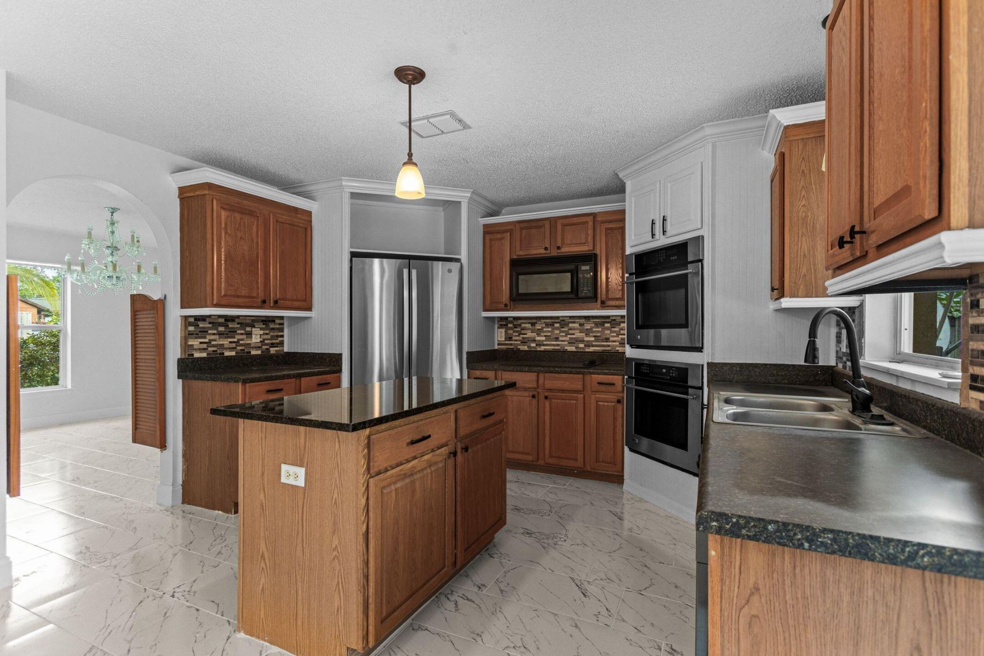 2452 SE Victory Avenue, Port Saint Lucie, FL 34952 Photo