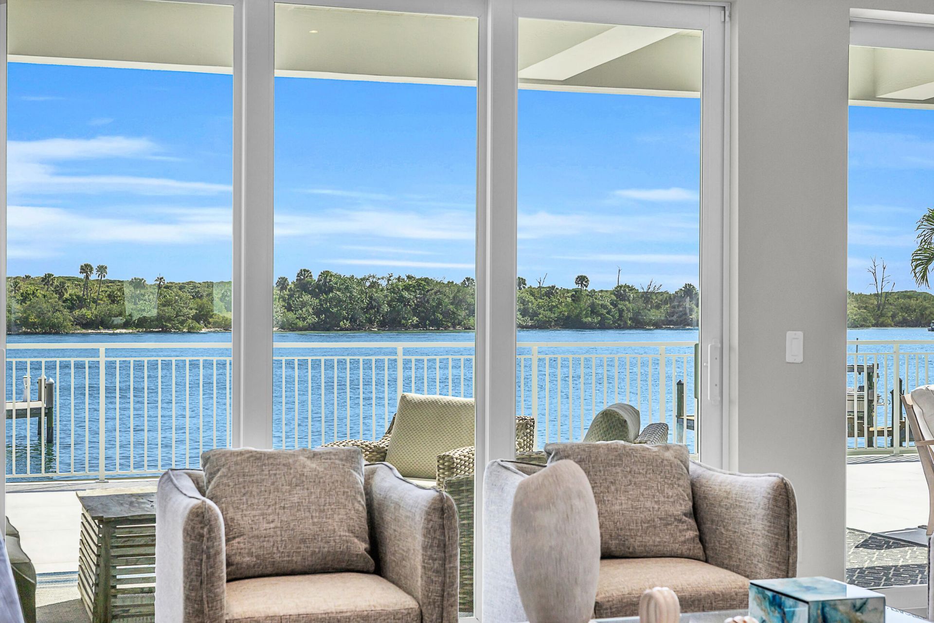 18119 SE Federal Highway, Jupiter, FL 33469 Photo