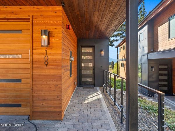 109 Sierra Colina Drive, Unit 109, Stateline, NV 89449