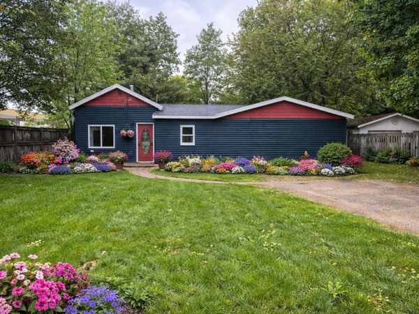 117 Lovell Street, Schoolcraft, MI 49087