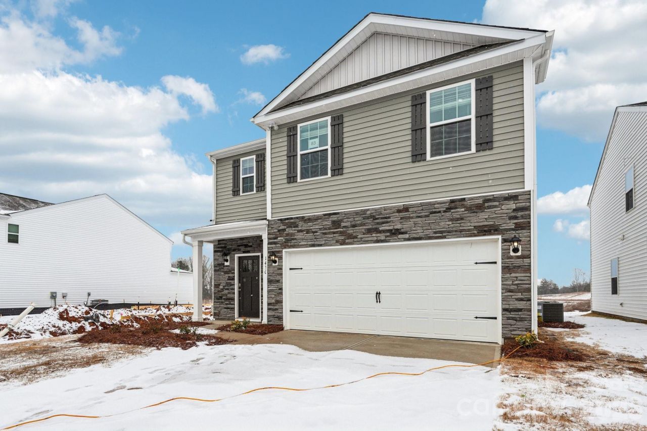 1430 Mammoth Road, Hickory, NC 28602 Main Photo