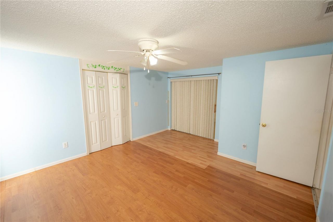 9120 Sandcroft Court, Tampa, FL 33615 Photo